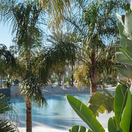 ホテル Calderona Wellness